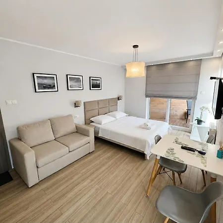 Z Basenem Apartment *