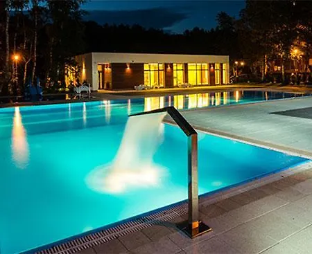 Z Basenem * Колобжег